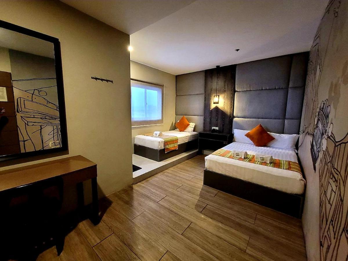 Dy Viajero Transient Hotel Naga  Exterior photo