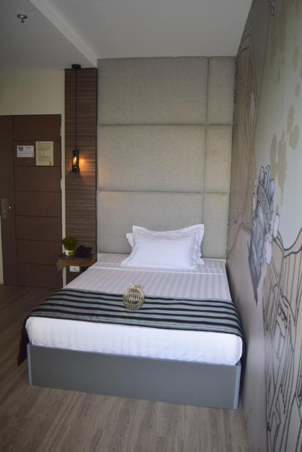 Dy Viajero Transient Hotel Naga  Exterior photo
